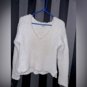 WARM & COZY White Cropped Sweater